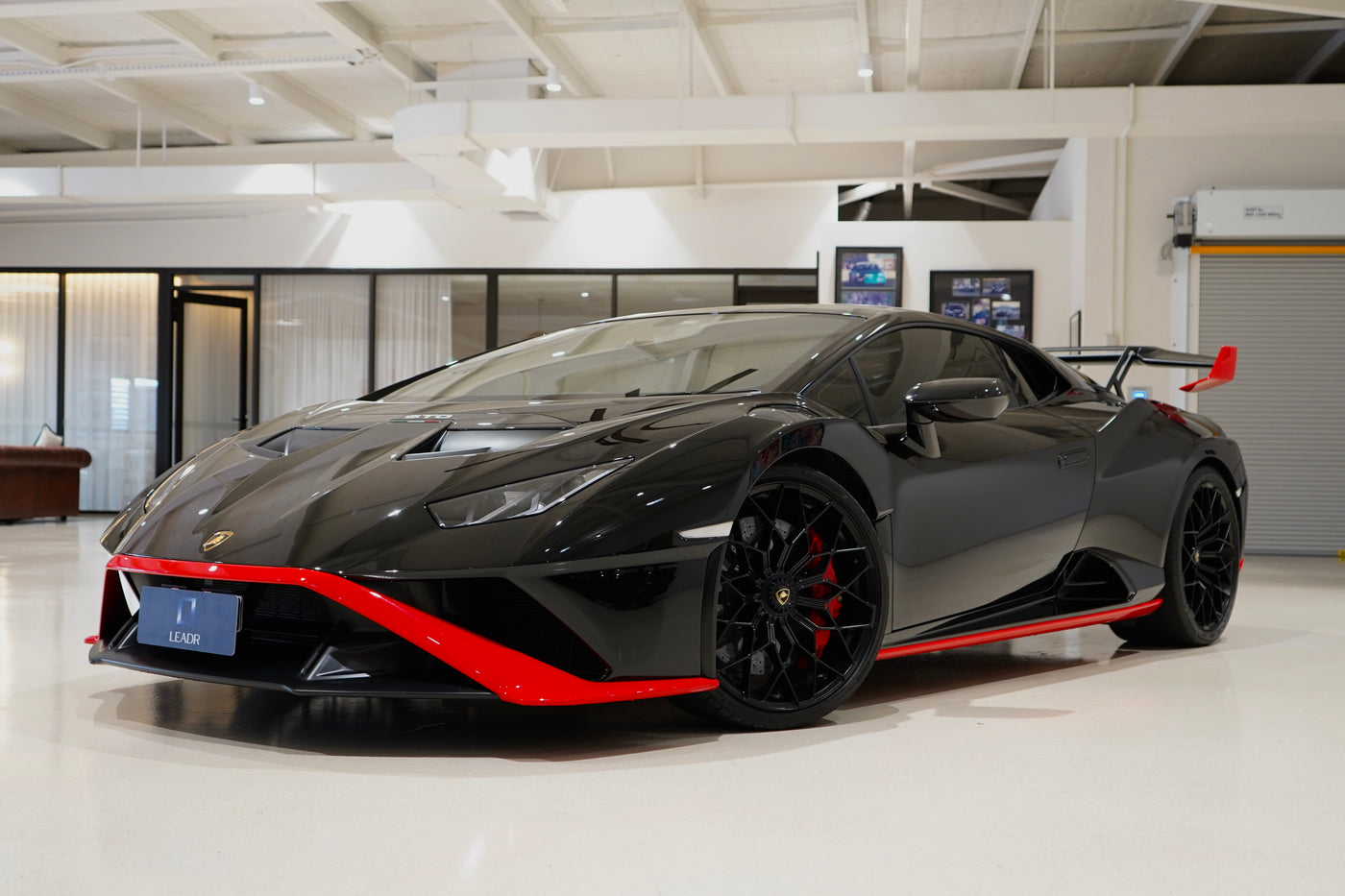Lamborghini Huracan STO